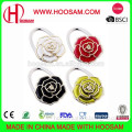 New Fashionable Zinc Alloy Bag Holder with Logo, Folding, Magnetic and Portable